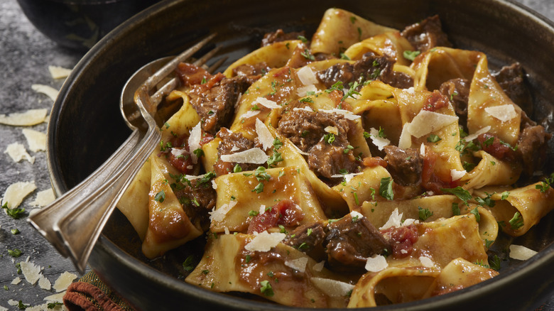 bowl of meaty pasta