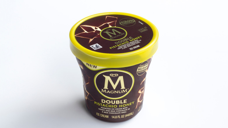 Pint of Magnum
