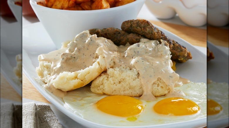 gravy biscuits and eggs