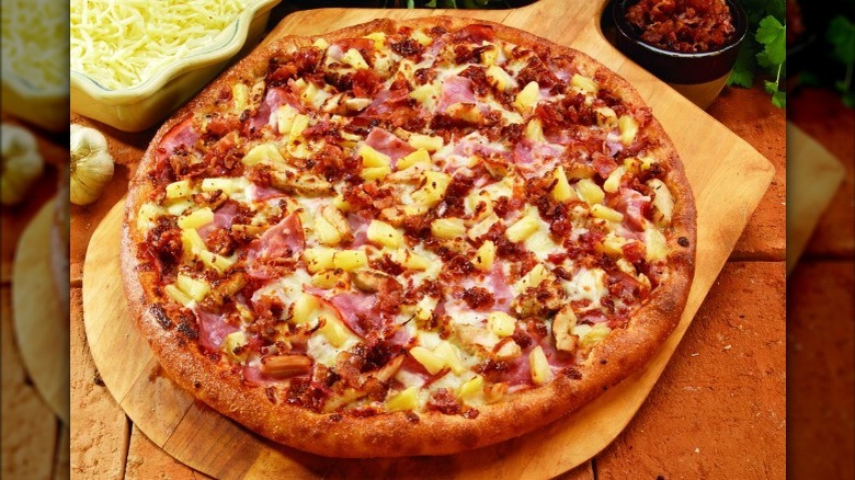 Marco's Hawaiian Chicken Pizza