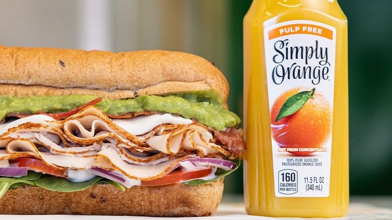 Turkey Cali Club with drink