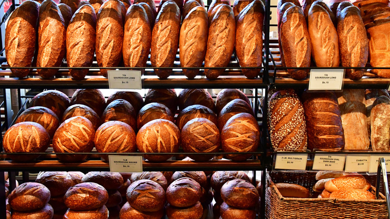 sourdough loaves at boudin bakery