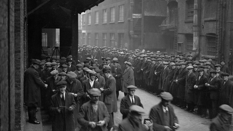unemployed laborers during great depression