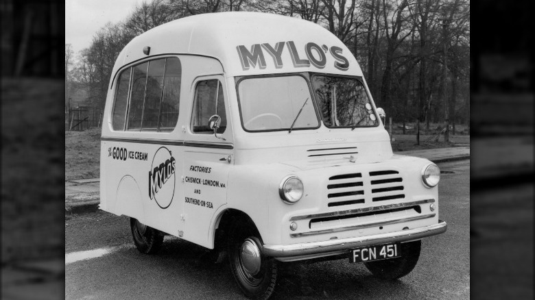 ice cream van in 1956