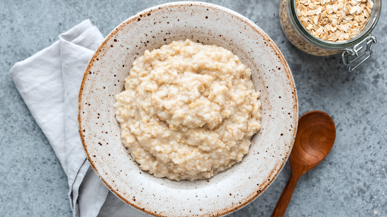 Bowl of oatmeal