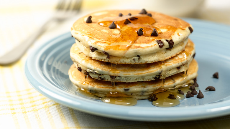 plate of pancakes