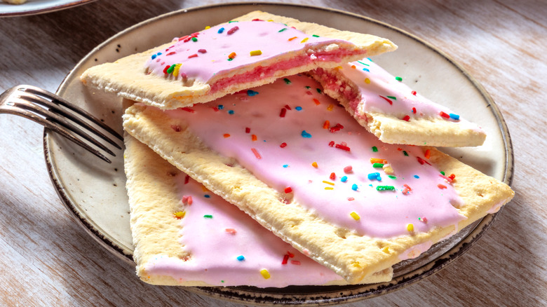 Plate of pop tarts