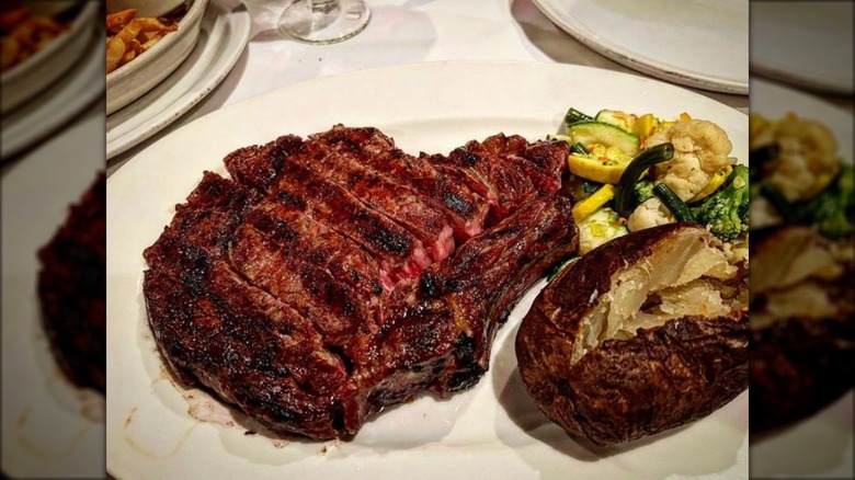 Steak at Hy's