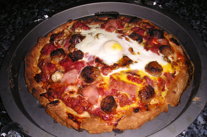 Full English Breakfast Pizza (United Kingdom)