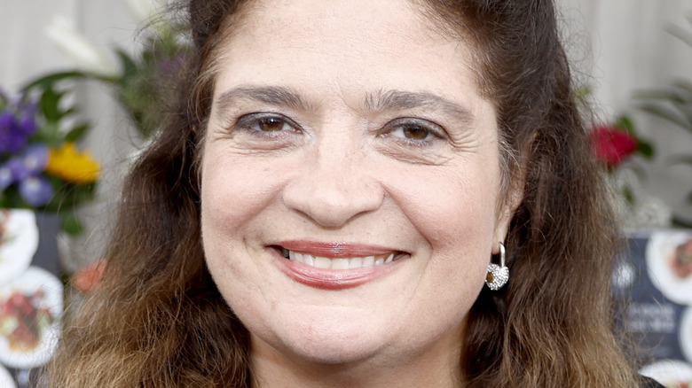 alex guarnaschelli smiling