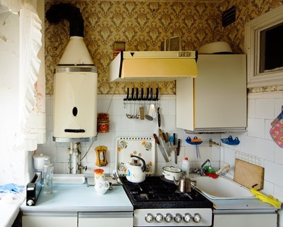 Throw a Real Dinner Party in My Studio Apartment?