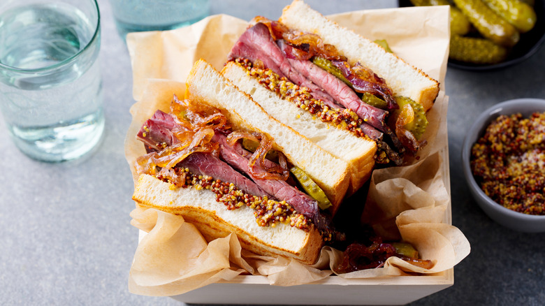 Sliced roast beef sandwich