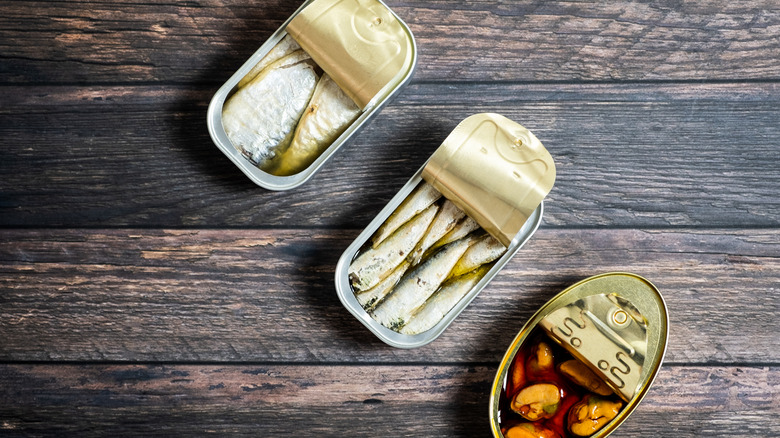 canned fish 