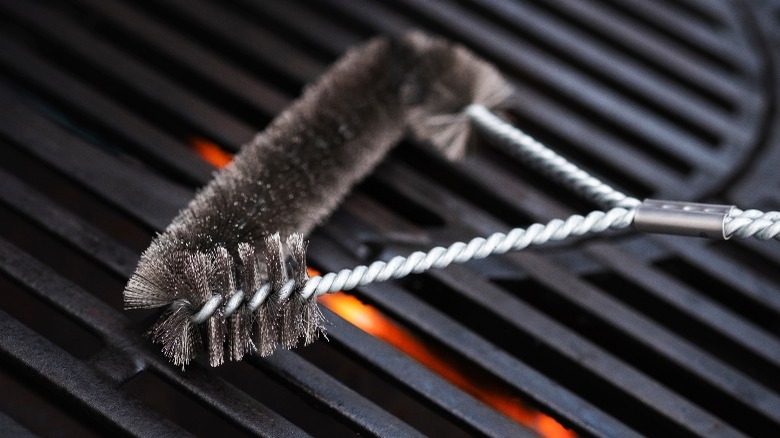 grate brush cleaning grates