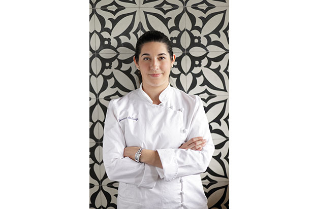 Berenice deAraujo: Sra. Martinez, Miami 