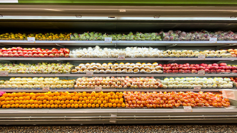 Supermarket fruit and veggie shelves