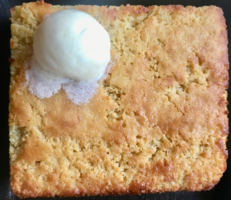 Traditional Cornbread