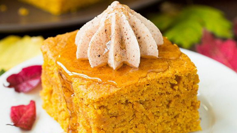 Cornbread slices with extra honey