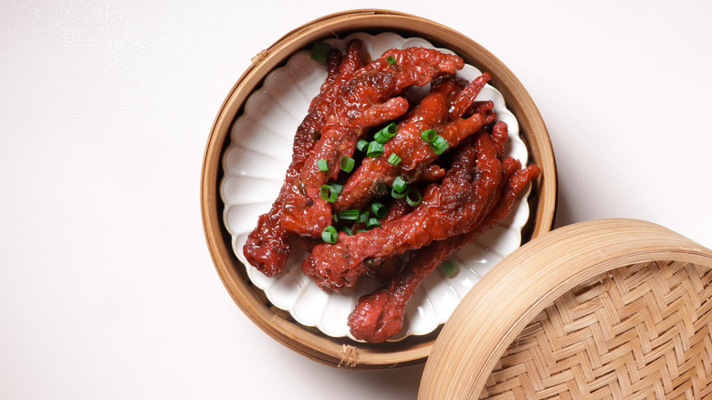 Chinese steamed chicken feet
