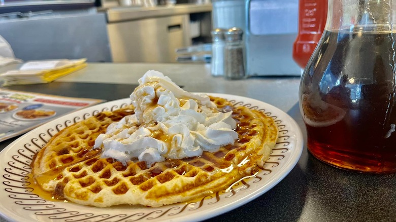 Waffle House pumpkin spice waffles