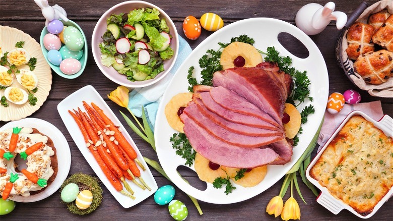 Easter meal with ham 