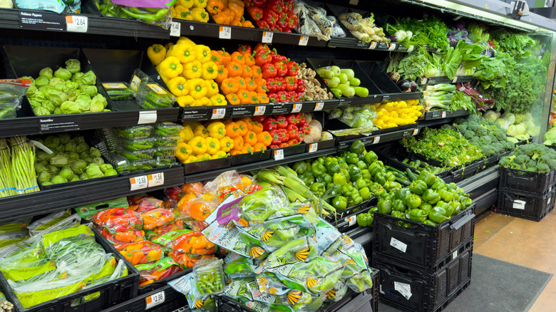 Walmart fresh produce department