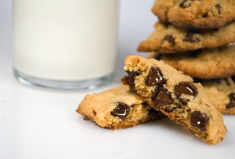 cookies and milk