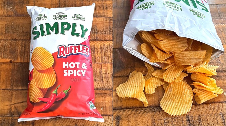 Ruffles Simply Hot & Spicy chips