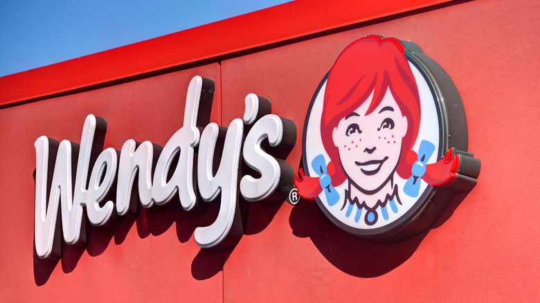 Wendy's sign 