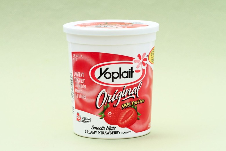 1990: 2 containers of Yoplait
