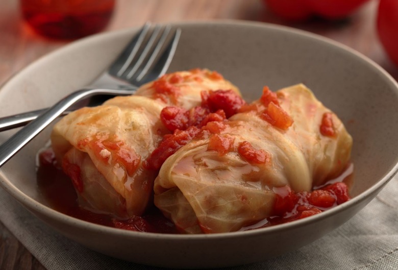1943: Braised stuffed cabbage