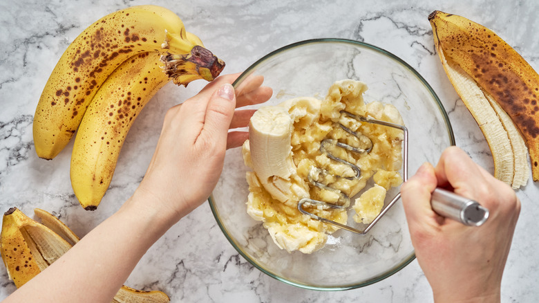 banana bread mixture