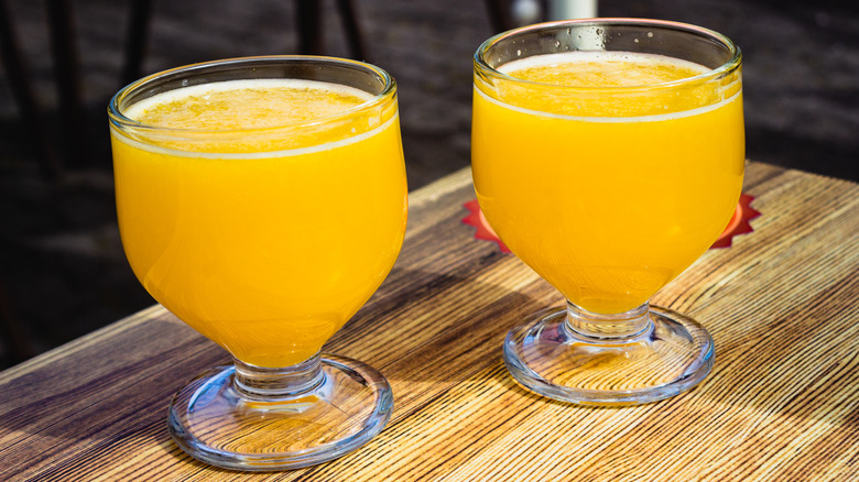 Glasses of poncha