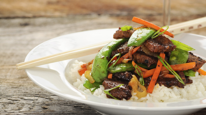 beef stir-fry with vegetables