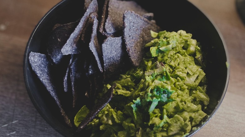 green goddess salad with tortilla chips