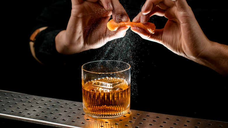 Making an old fashioned