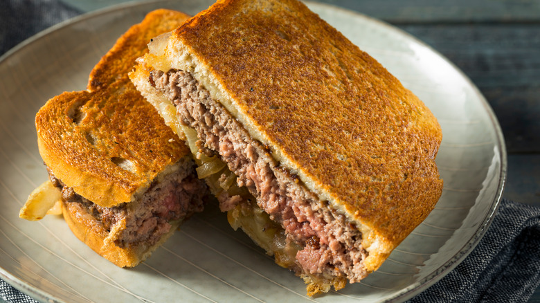 Patty melt on rye bread