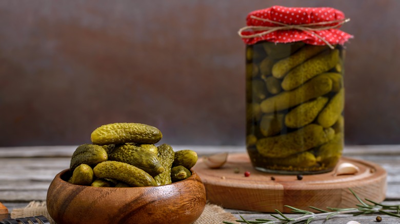 Gherkin pickles in a bowl