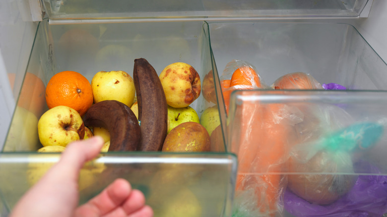 Brown bananas with chilling injuries 