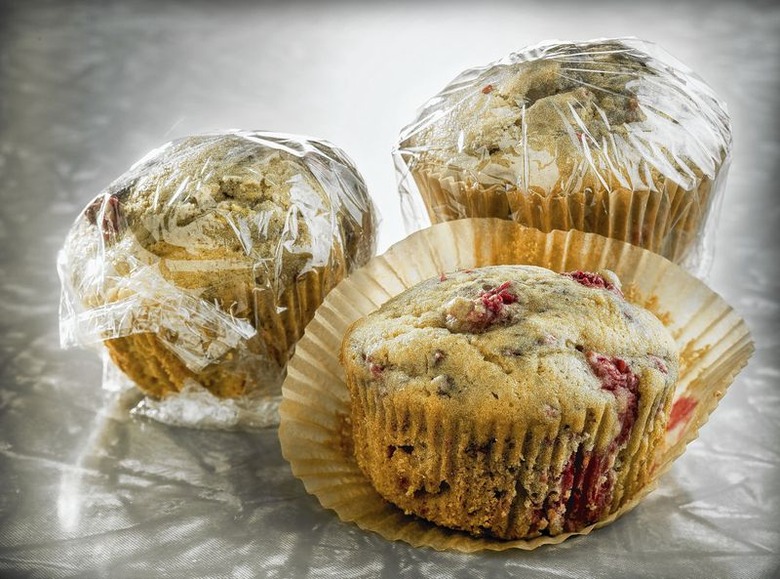 Whole-Wheat Lemon-Raspberry Muffins recipe - The Daily Meal