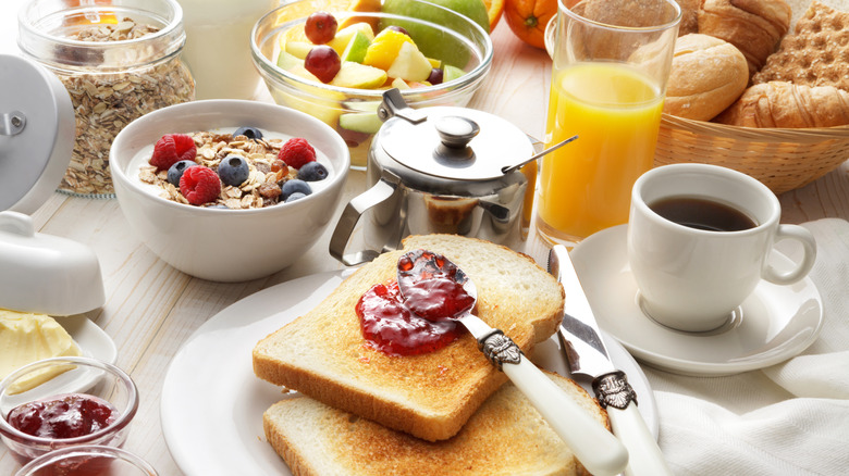 Breakfast spread