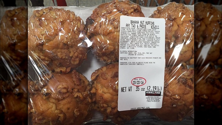 banana nut muffins