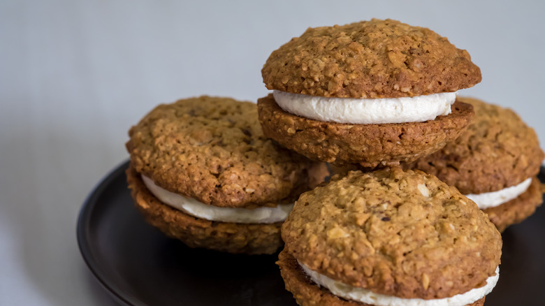 Classic oatmeal cream pie