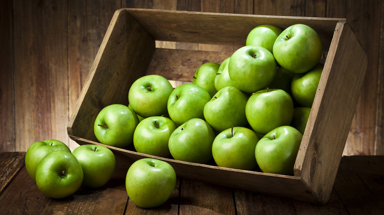 Granny Smith bushel