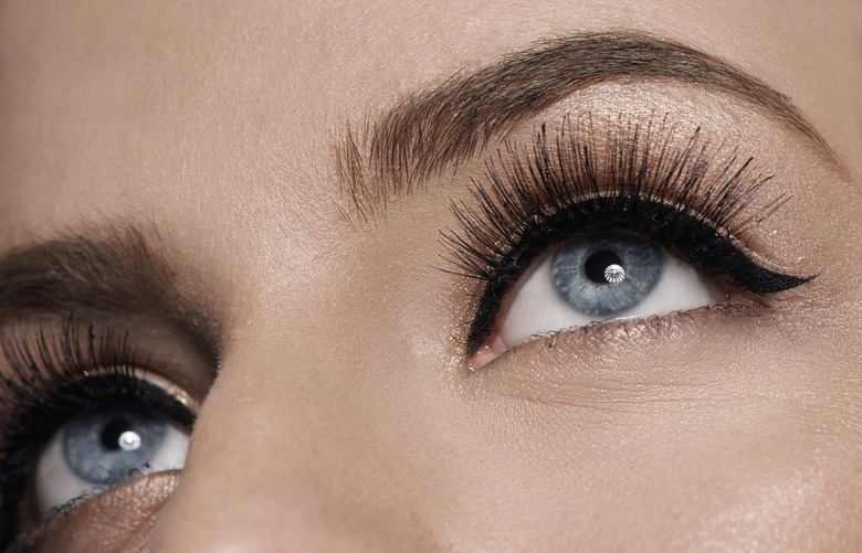 eyeliner