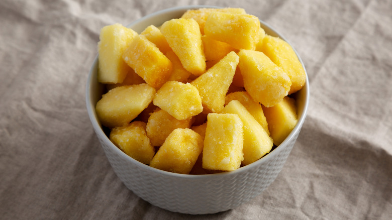 Frozen pineapple chunks
