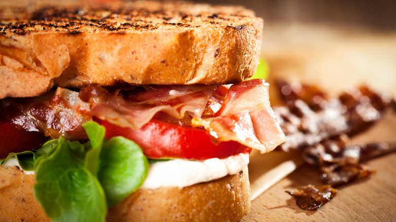 closeup of a BLT sandwich