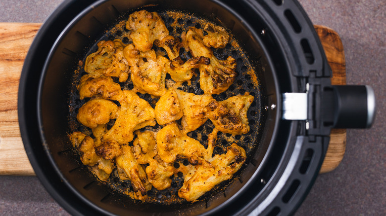 Roasted cauliflower in air fryer