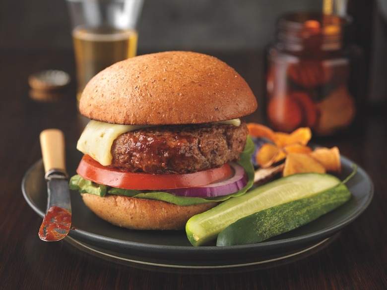 Zesty Barbecue Cheeseburgers