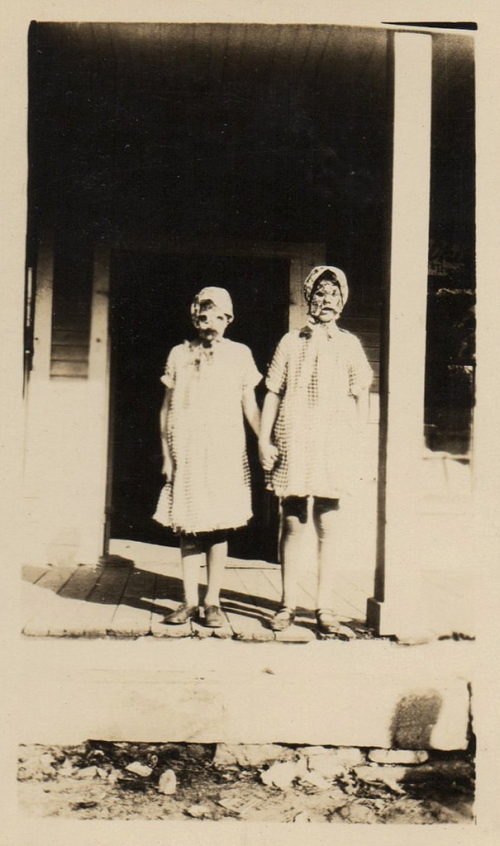 Vintage Trick-or-Treat Vintage Trick-or-Treat